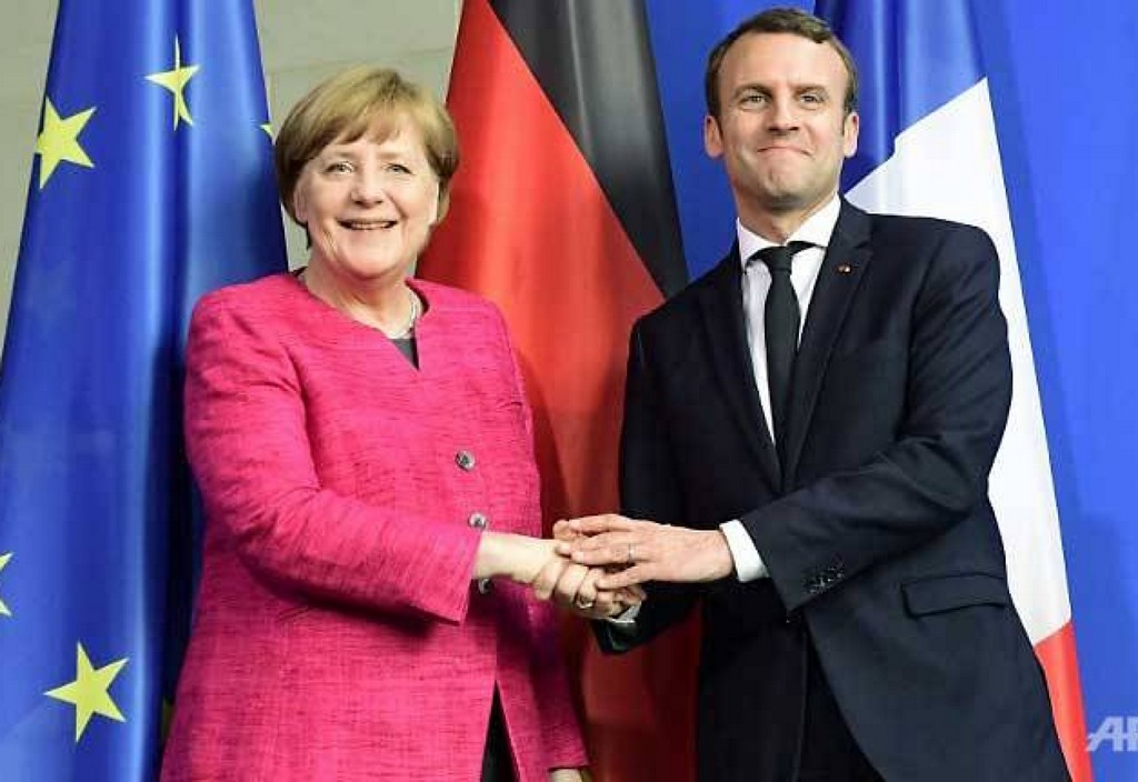 Merkel Macron afp