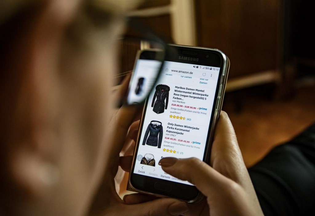 online-shopping-clothing-stockpack-pixabay.jpg online, shopping, clothing