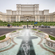 palatul-parlamentului-bucuresti-recomandare-hotel-ambasador-hotel-4-stele-bucuresti