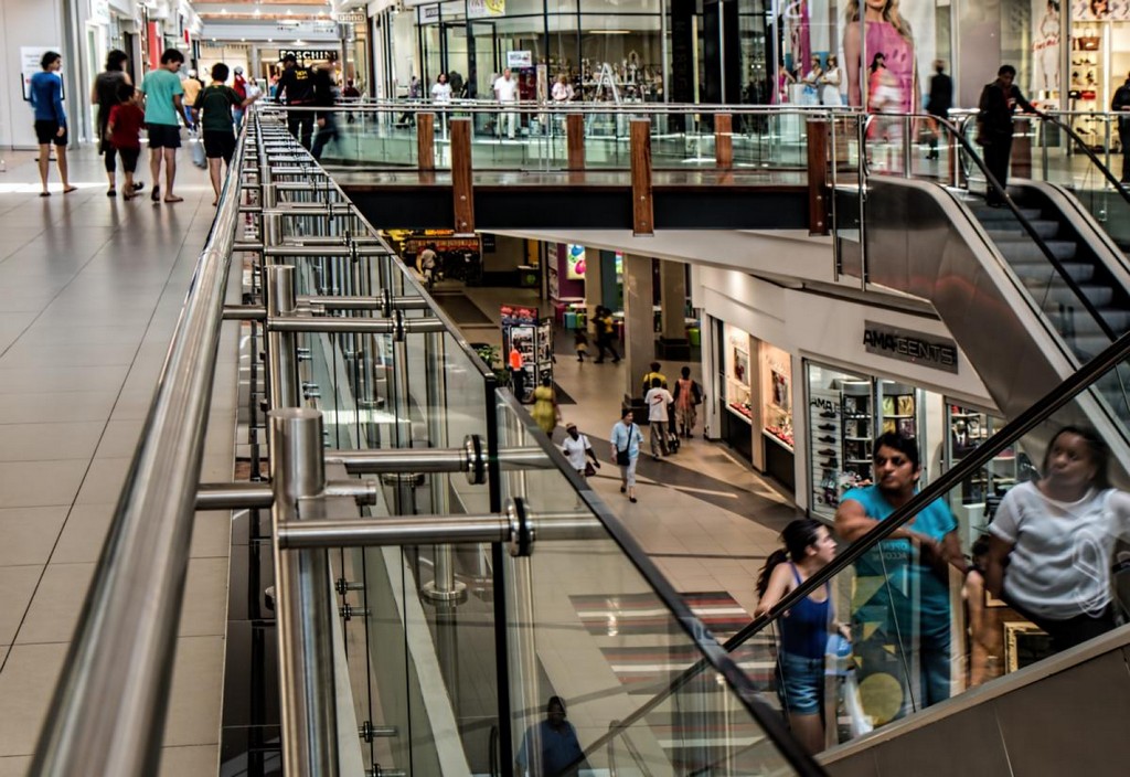 shopping-mall-store-retail-stockpack-pixabay.jpg shopping mall, store, retail