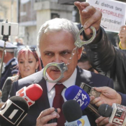 Dragnea Catuse