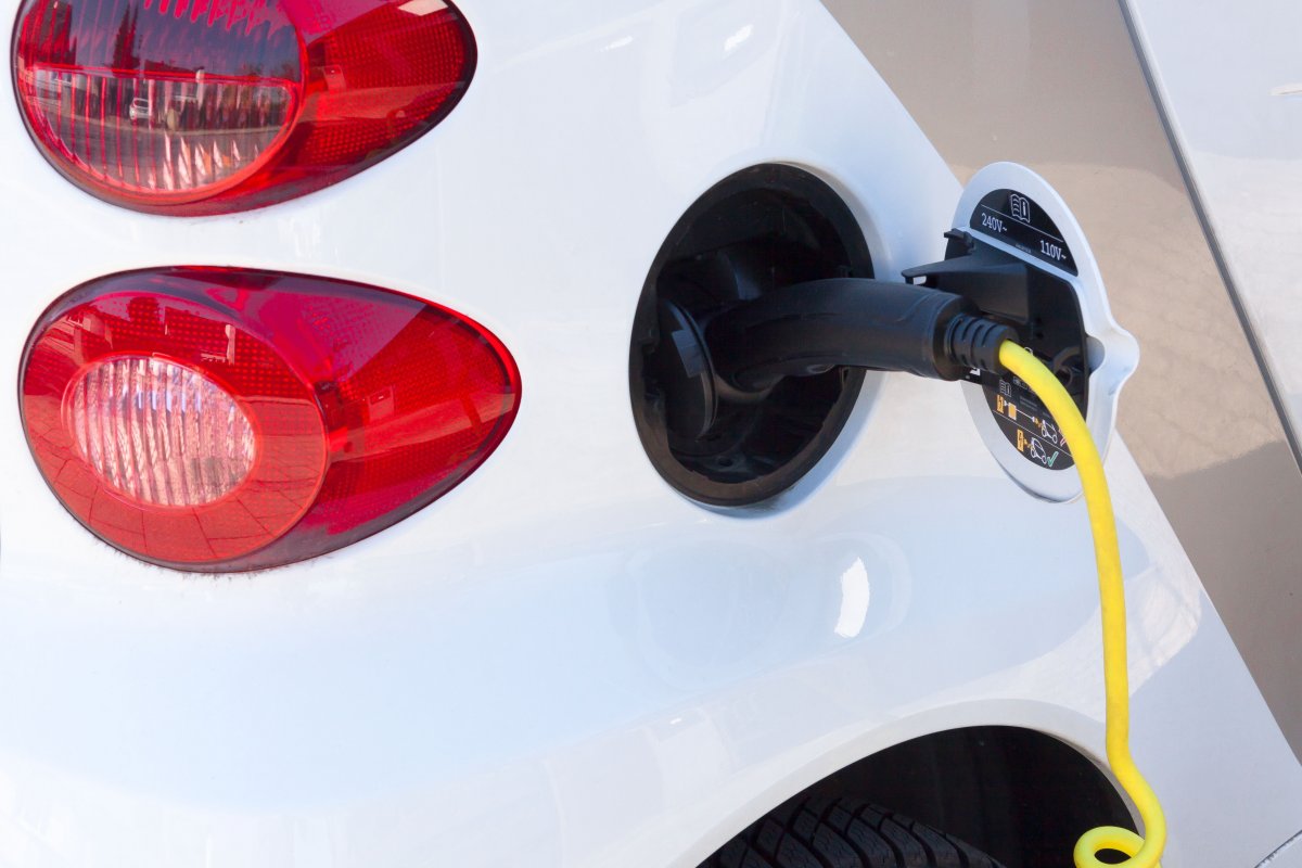 electric-car-refuel-current-stockpack-pixabay.jpg electric car, refuel, current
