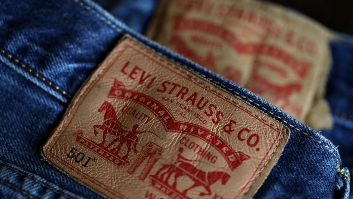 https___cdn.cnn.com_cnnnext_dam_assets_190321010304-0320-levis-jeans-01 Https Cdn.cnn.com Cnnnext Dam Assets 190321010304 0320 Levis Jeans 01