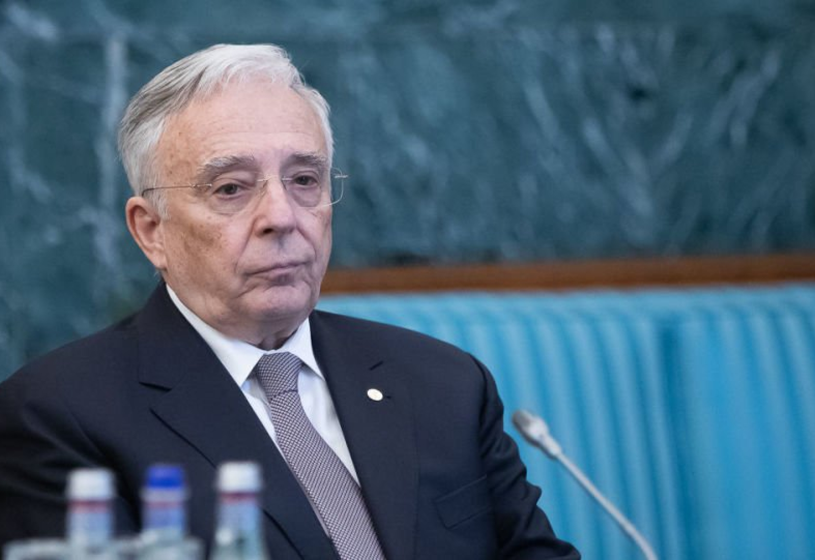isarescu mugur Isarescu Mugur