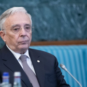 isarescu mugur Isarescu Mugur