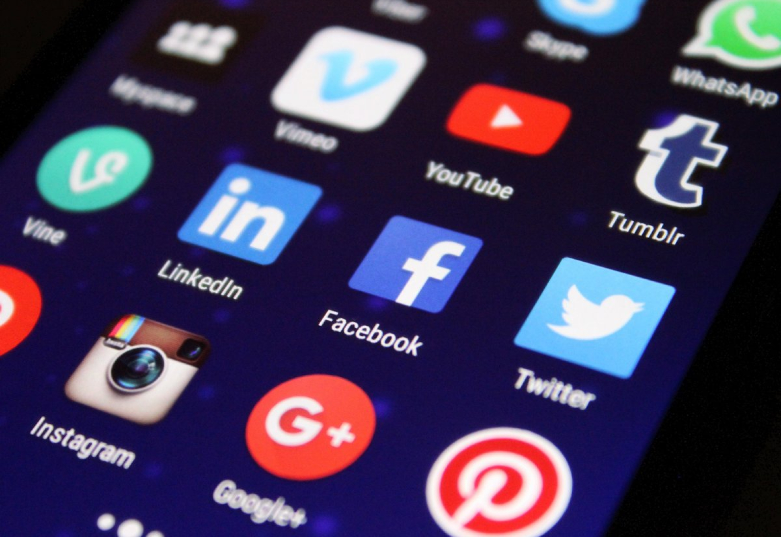 media-social-media-apps-stockpack-pixabay.jpg media, social media, apps