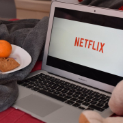netflix-computer-snacking-stockpack-pixabay.jpg netflix, computer, snacking
