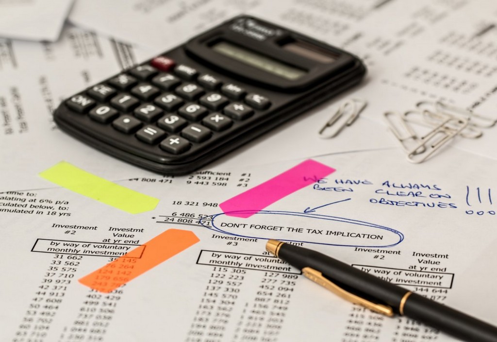 calculator-calculation-insurance-stockpack-pixabay.jpg calculator, calculation, insurance
