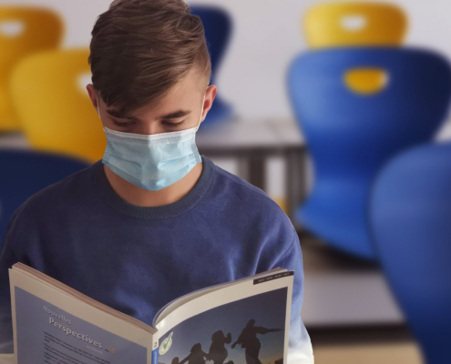 read-mask-students-stockpack-pixabay.jpg read, mask, students