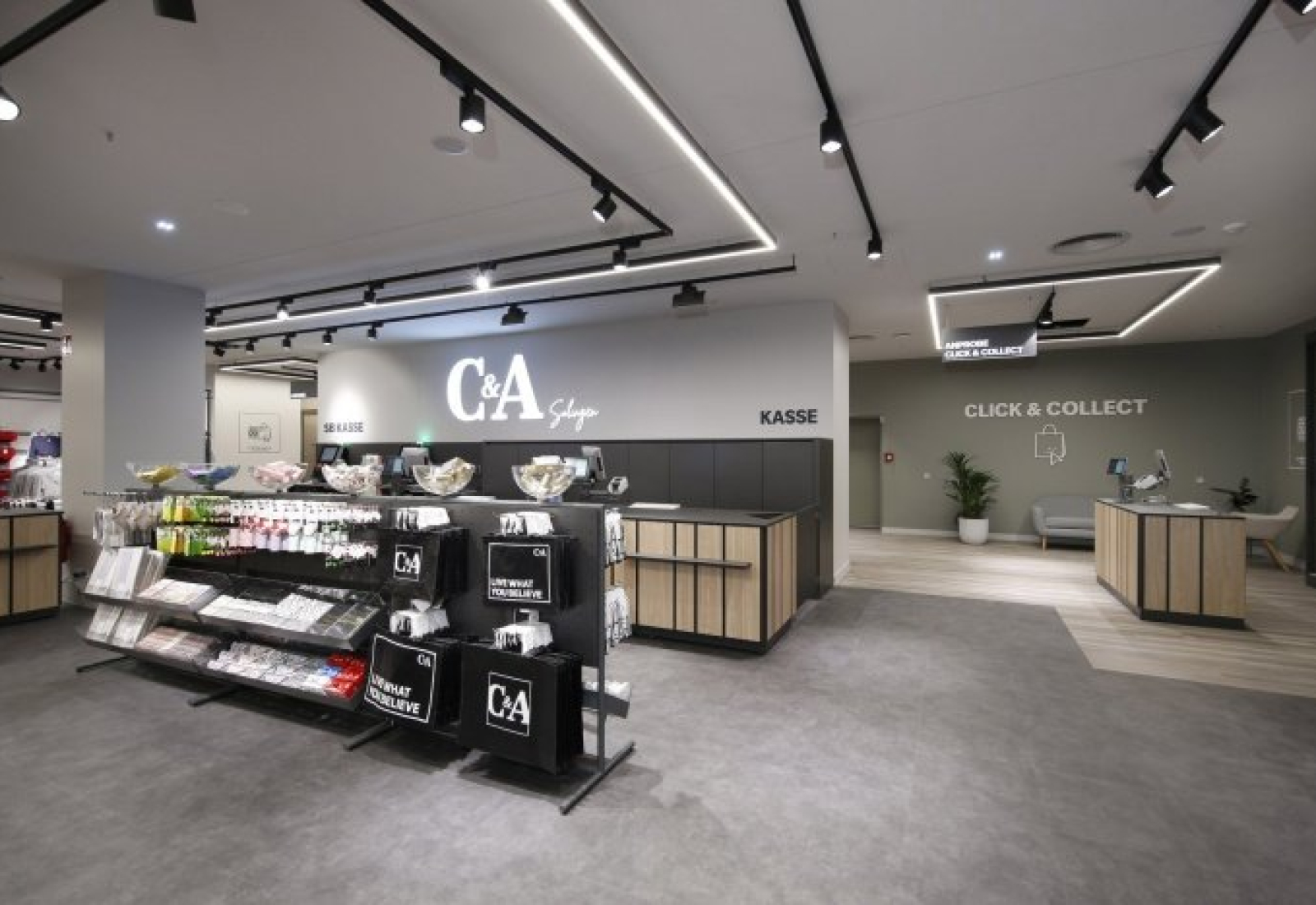 c-und-a-solingen-store-design-700x467 C Und A Solingen Store Design 700x467