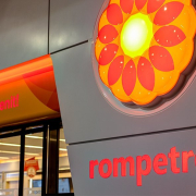 Rompetrol Logo
