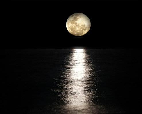 moon-sea-full-moon-stockpack-pixabay.jpg moon, sea, full moon
