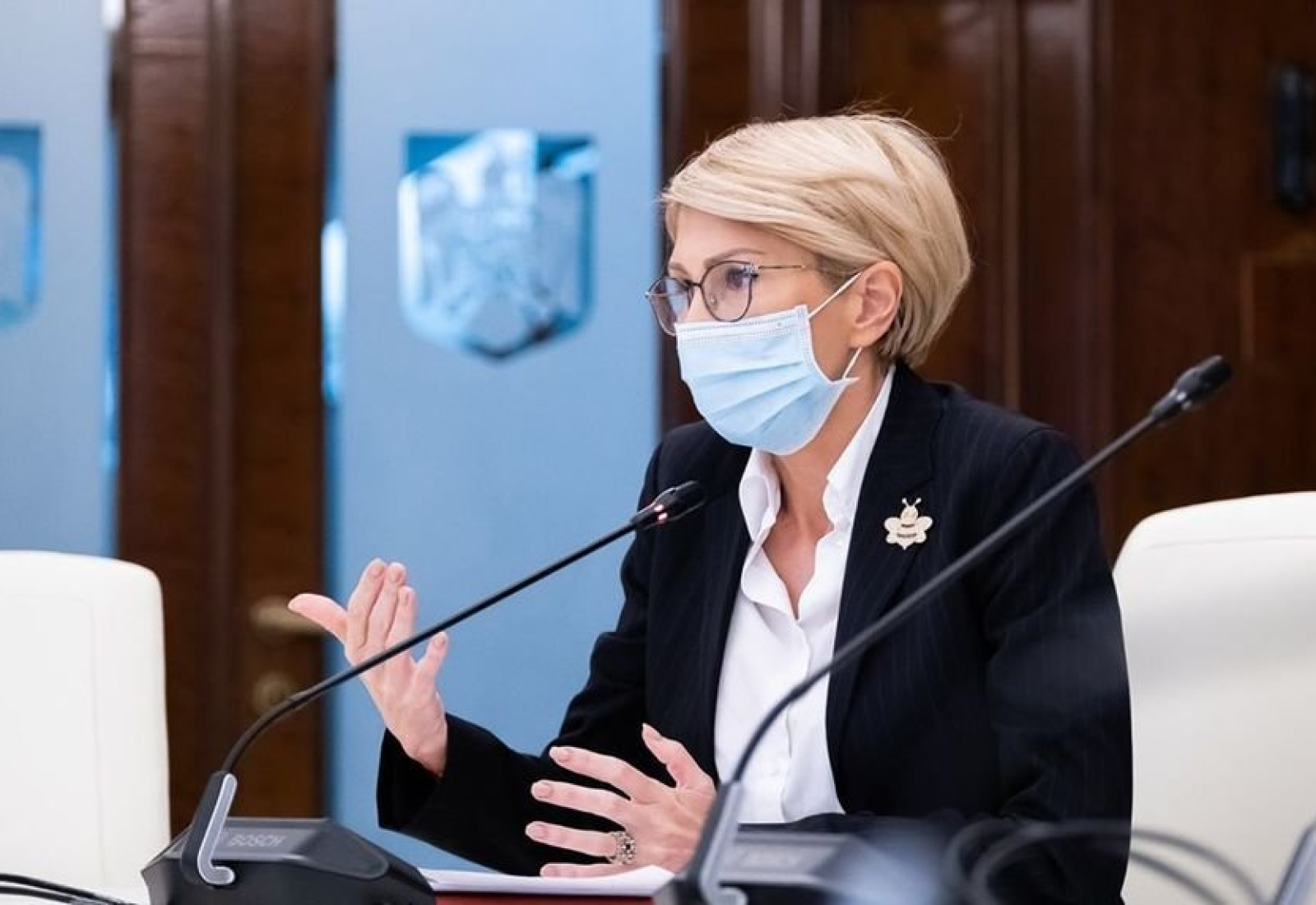 raluca turcan masca Raluca Turcan Masca