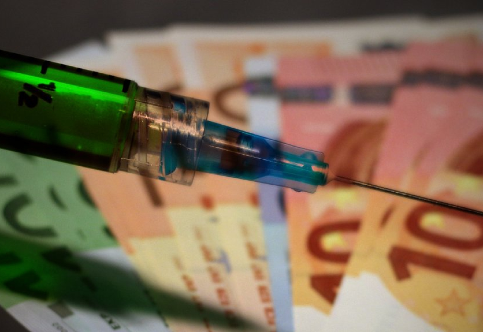 syringe-vaccine-cost-stockpack-pixabay.jpg syringe, vaccine, cost