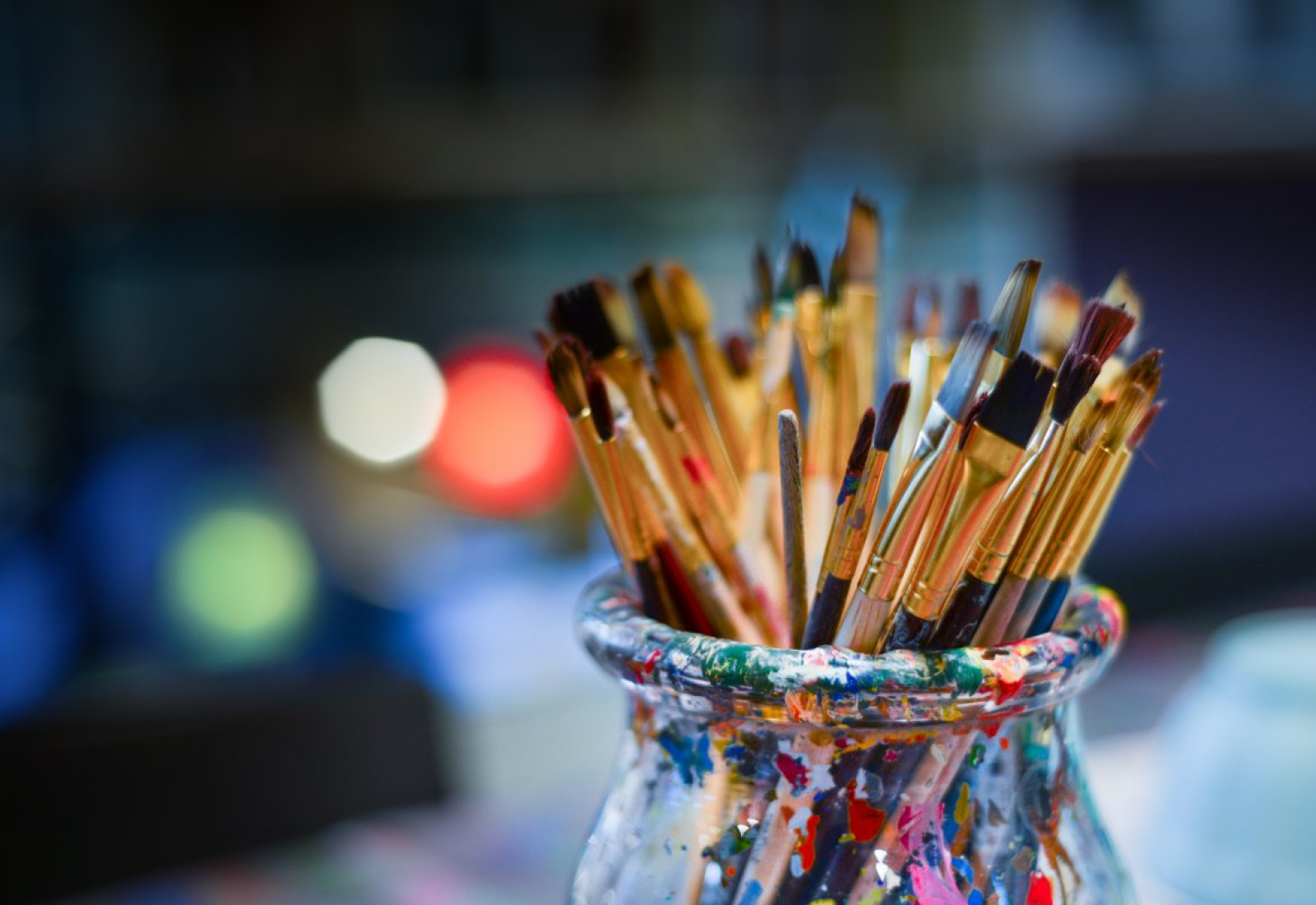 brushes, painter, work shop