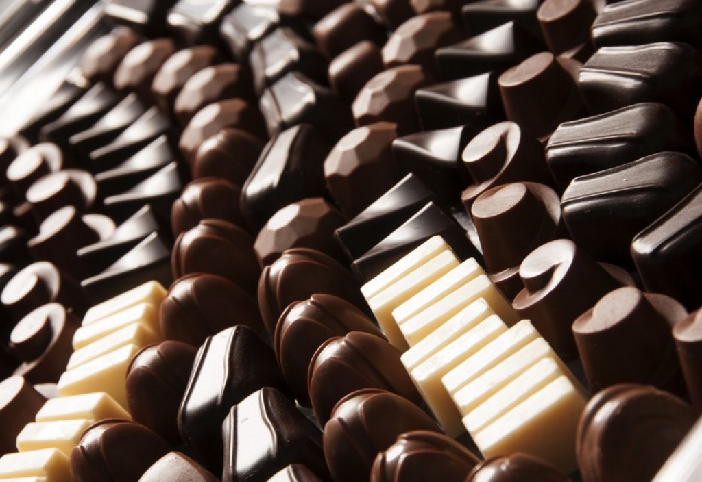 chocolate-dark-chocolate-milk-chocolate-stockpack-pixabay.jpg chocolate, dark chocolate, milk chocolate