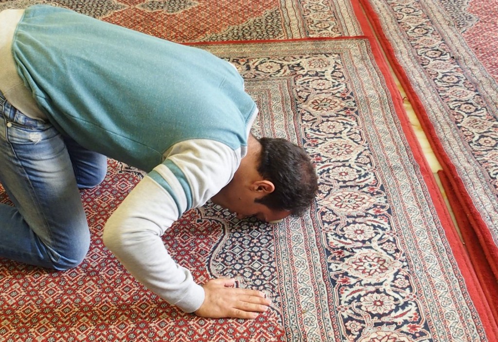 prayer-islam-iran-stockpack-pixabay.jpg prayer, islam, iran