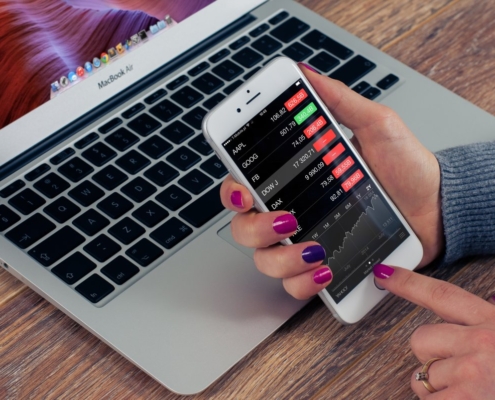 stock-iphone-business-stockpack-pixabay.jpg stock, iphone, business