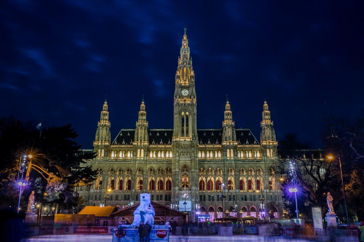 town-hall-vienna-town-hall-square-stockpack-pixabay.jpg town hall, vienna, town hall square