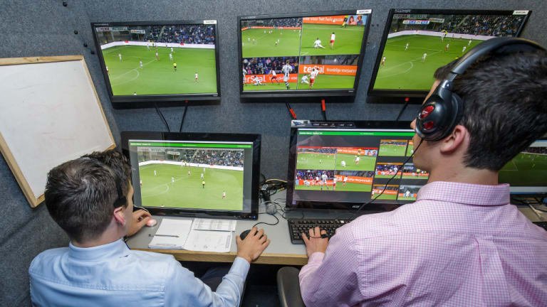 VAR Var