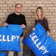 2hennes_mauritz_sellpy1 2hennes Mauritz Sellpy1
