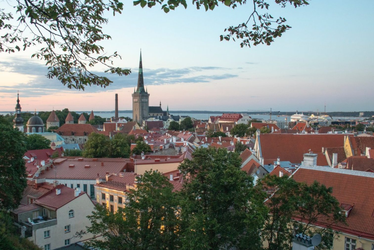 A sunset view to Tallinn old town