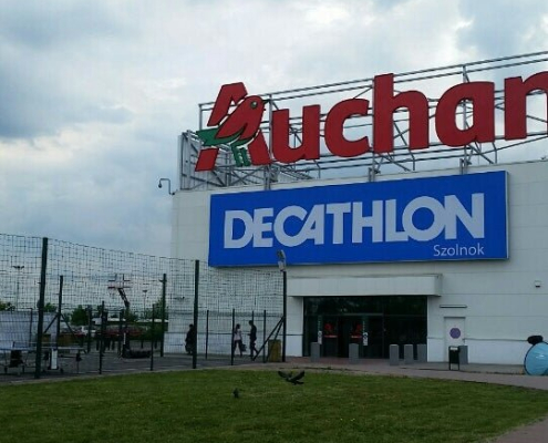 auchan decathlon Auchan Decathlon