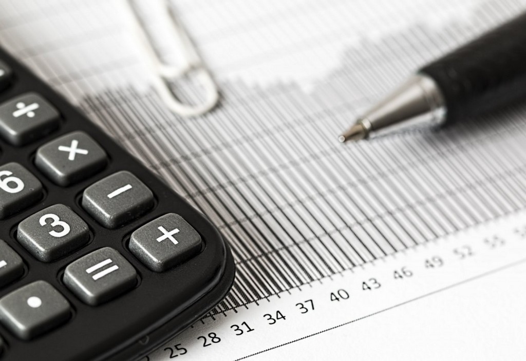 calculator-calculation-insurance-stockpack-pixabay.jpg calculator, calculation, insurance
