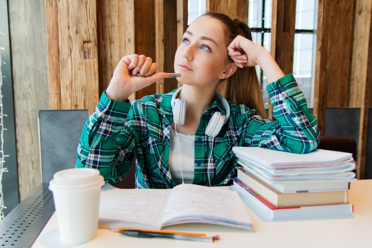 girl-young-student-stockpack-pixabay.jpg girl, young, student