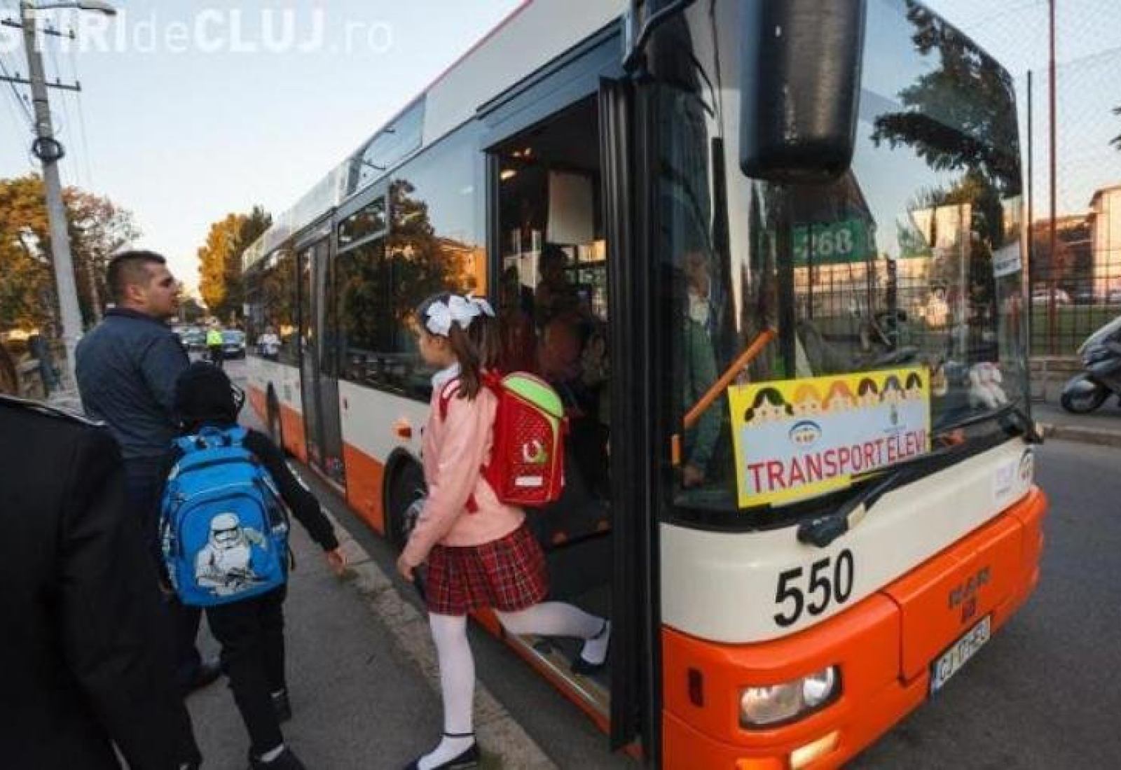 transport elevi Transport Elevi