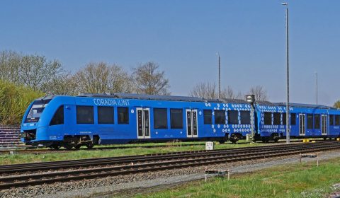 hydrogen trainset, fuel cell, electric drive