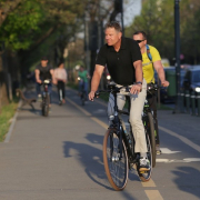iohannis-bicicleta-4 Iohannis Bicicleta 4