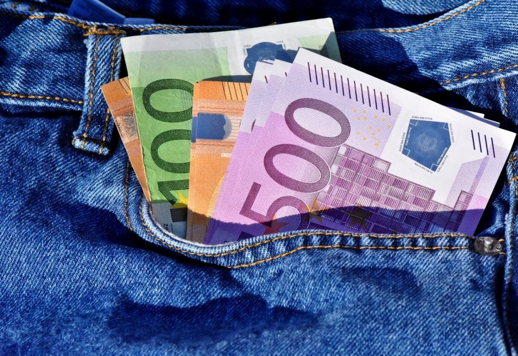 money-dollar-bill-banknote-stockpack-pixabay.jpg money, dollar bill, banknote
