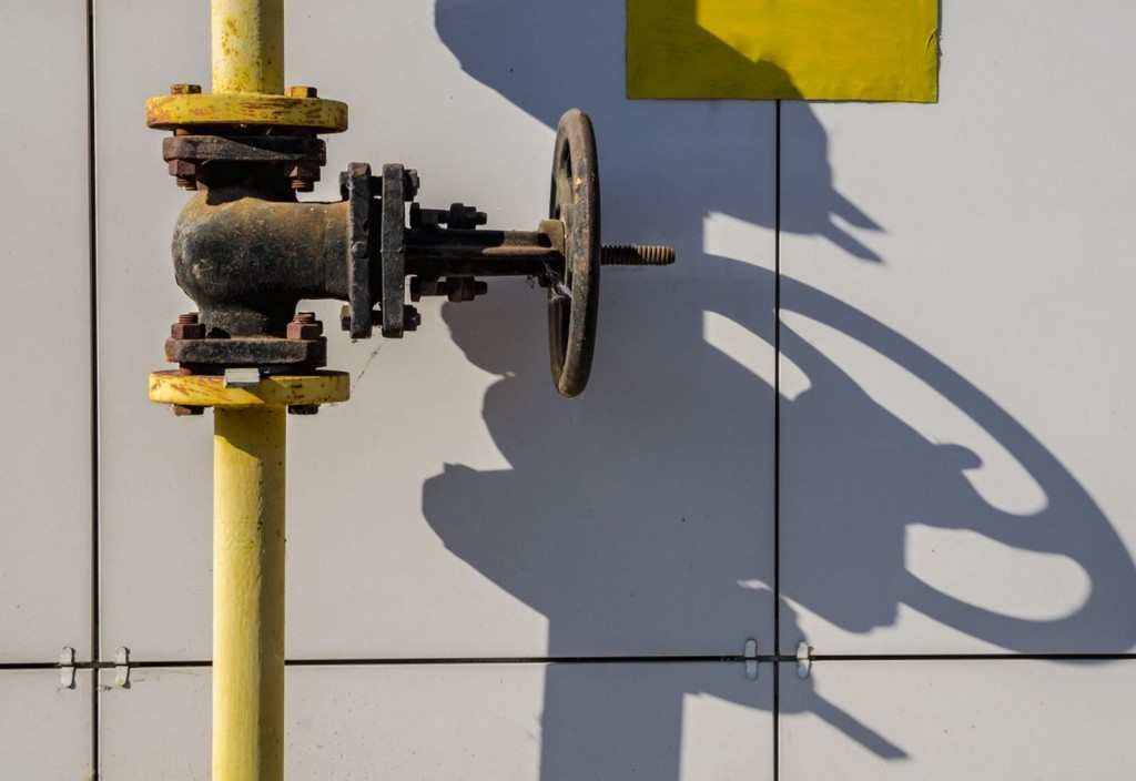 valve-industry-pipeline-stockpack-pixabay.jpg valve, industry, pipeline