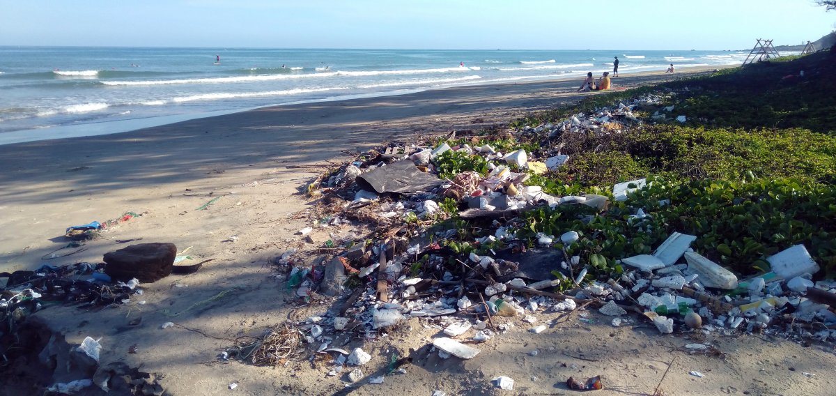 pollution-trash-garbage-stockpack-pixabay.jpg pollution, trash, garbage