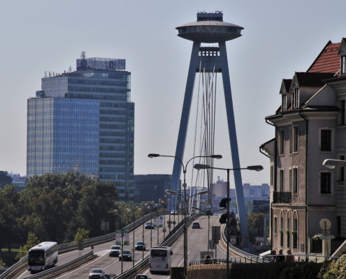 ufo-the-observation-deck-bratislava-stockpack-pixabay.jpg ufo, the observation deck, bratislava