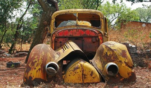 car wreck, old, rusty