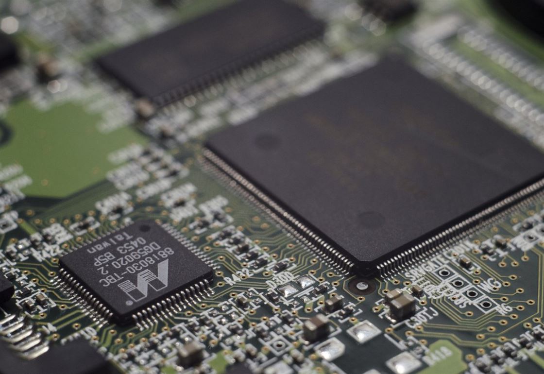 chip-spare-part-computer-stockpack-pixabay.jpg chip, spare part, computer