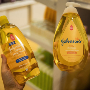 Johnson and Johnson scindare Johnson And Johnson Scindare