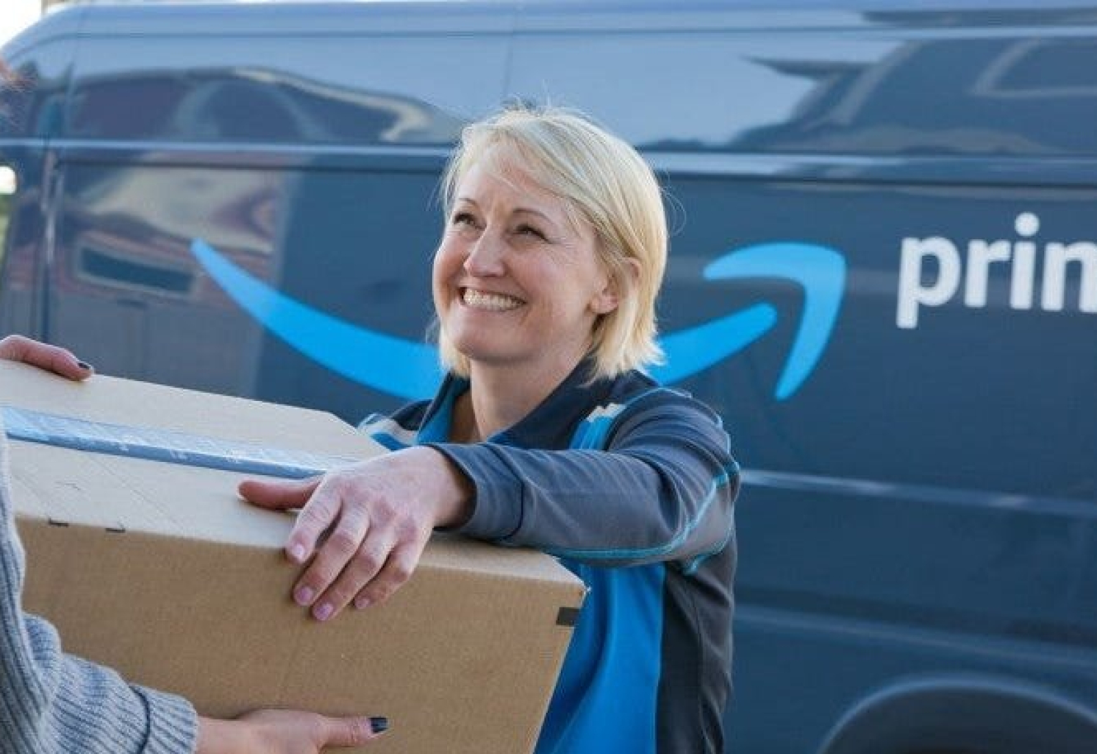 Amazon Delivery Van Source Amzn
