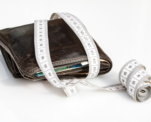 wallet-tape-measure-economical-stockpack-pixabay.jpg wallet, tape measure, economical
