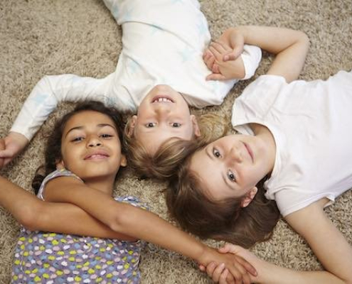 children-on-carpet-smiling_rsbodyimage Children On Carpet Smiling Rsbodyimage