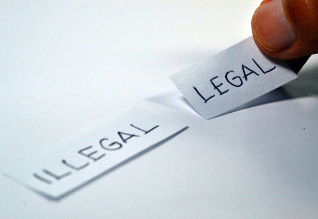 legal-illegal-choose-stockpack-pixabay.jpg legal, illegal, choose