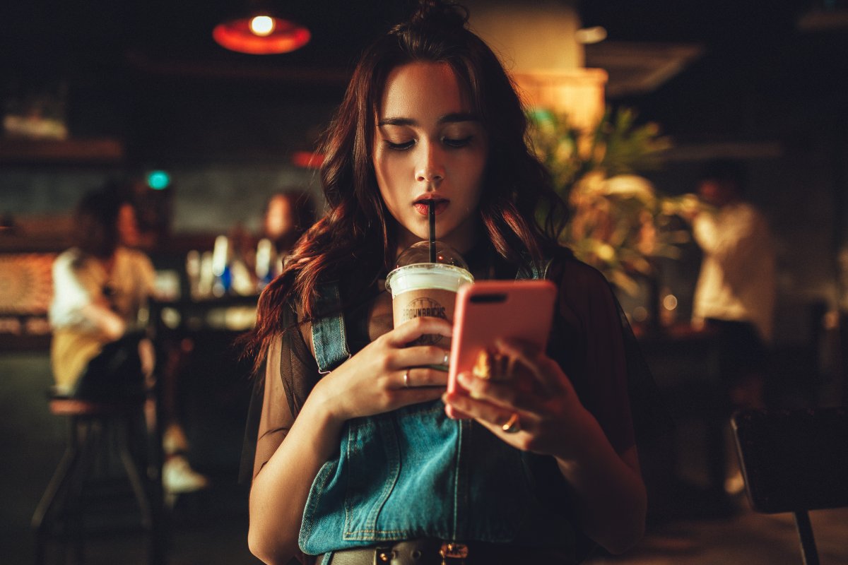 woman-coffee-phone-stockpack-pixabay.jpg woman, coffee, phone