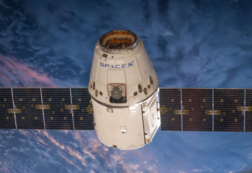 satellite-orbit-spacex-stockpack-pixabay.jpg satellite, orbit, spacex