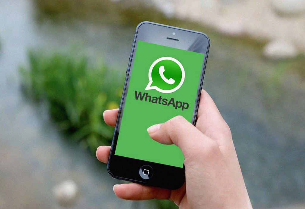 smartphone-iphone-whatsapp-stockpack-pixabay.jpg smartphone, iphone, whatsapp