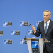 Stoltenberg 25feb2022
