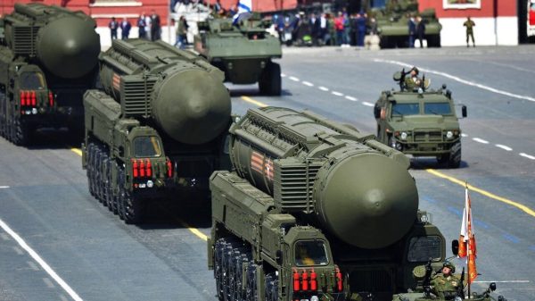 Russias Mobile Nuclear Weapons