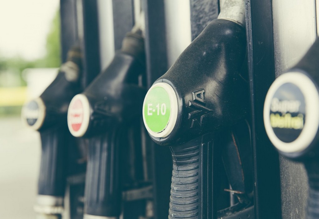 refuel, gas pump, gas station