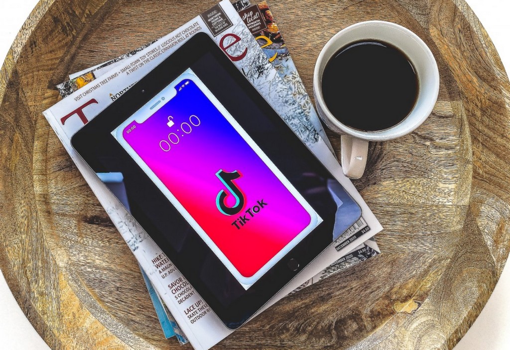 tiktok-tablet-ipad-stockpack-pixabay.jpg tiktok, tablet, ipad